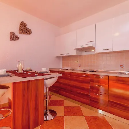 Beautiful Apartment In Dramalj * Dramalj